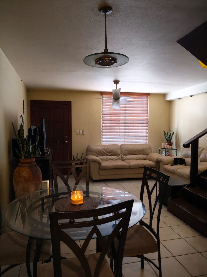 Casa En Venta En Colinas De California — foto 2