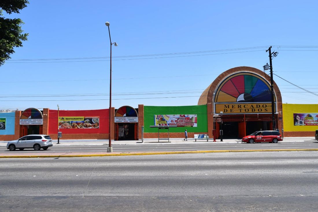 Local en Venta en el Mercado de Todos Tijuana — foto 2